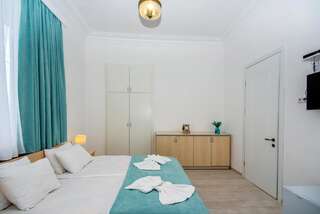 Отель Lowell Hotel Тбилиси Улучшенный двухместный номер с 1 кроватью-3