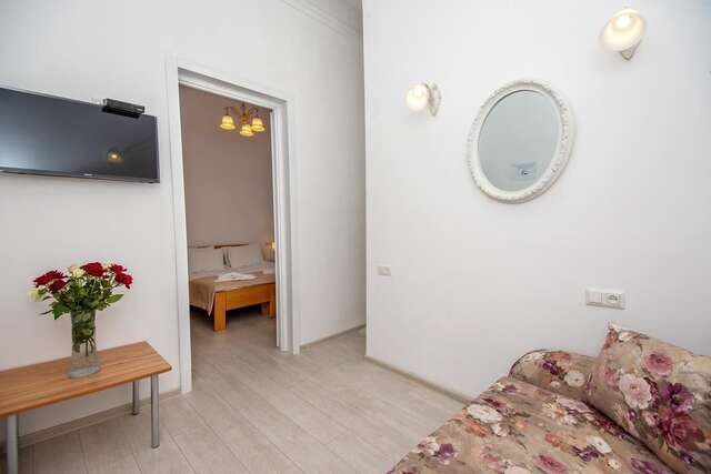 Отель Lowell Hotel Тбилиси-36